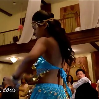 Mulheres trini indianas sacudem a bota neste vídeo sexy de chutney dance